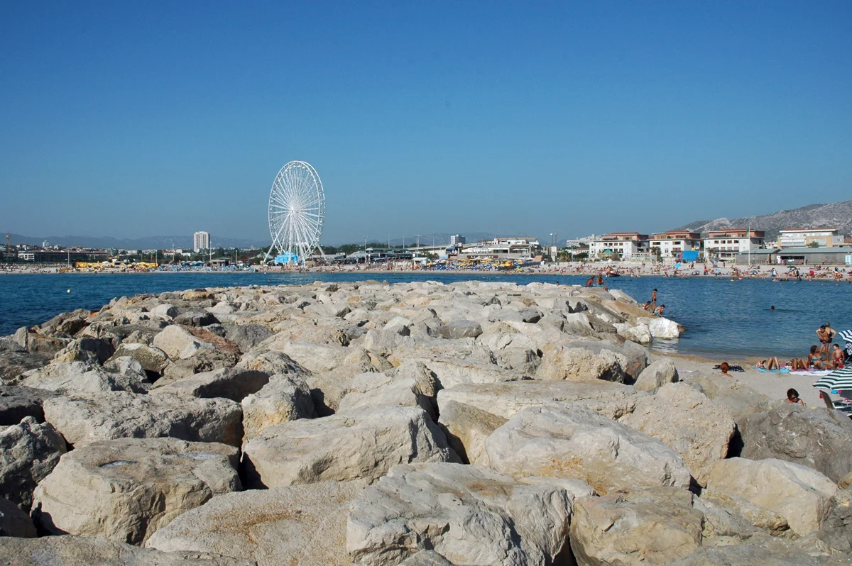 La plage de Bonneveine, dans le quartier de la piscine